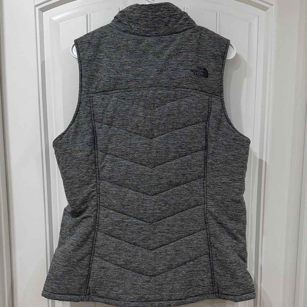 The North Face Heather Gray Quilted Vest - Picture 5 of 7